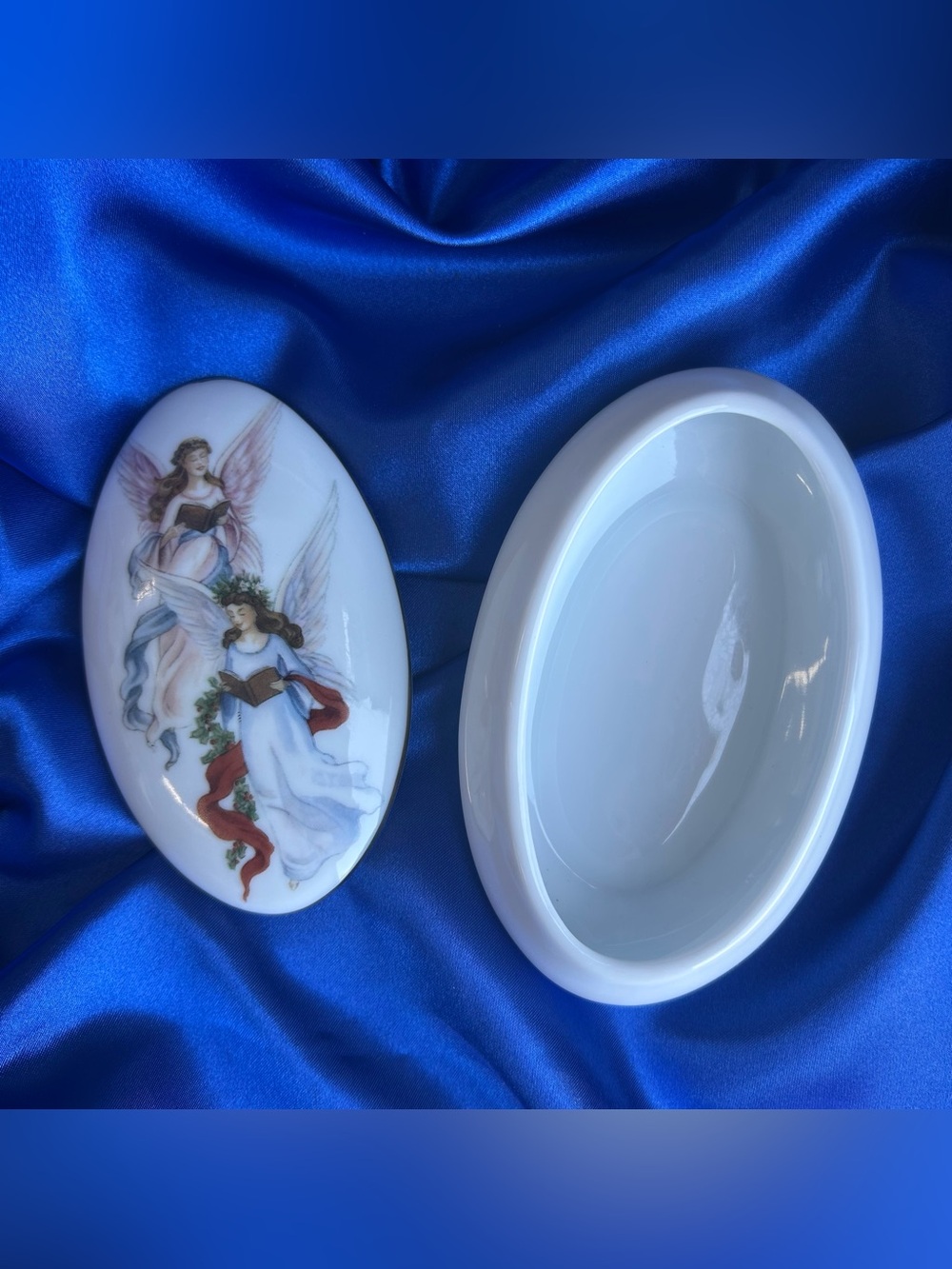 Angel Oval Box - Picture 4 of 14